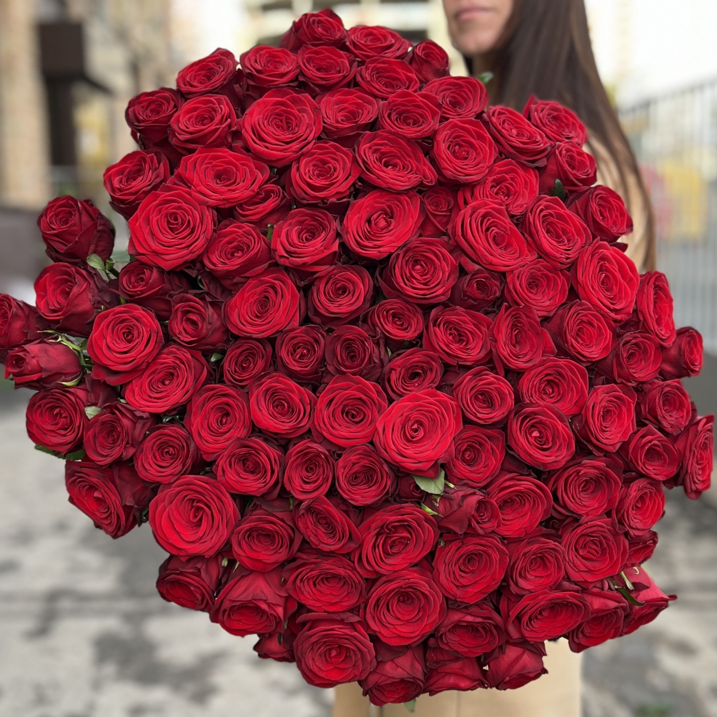 Букет из 101 красной розы 80 см.