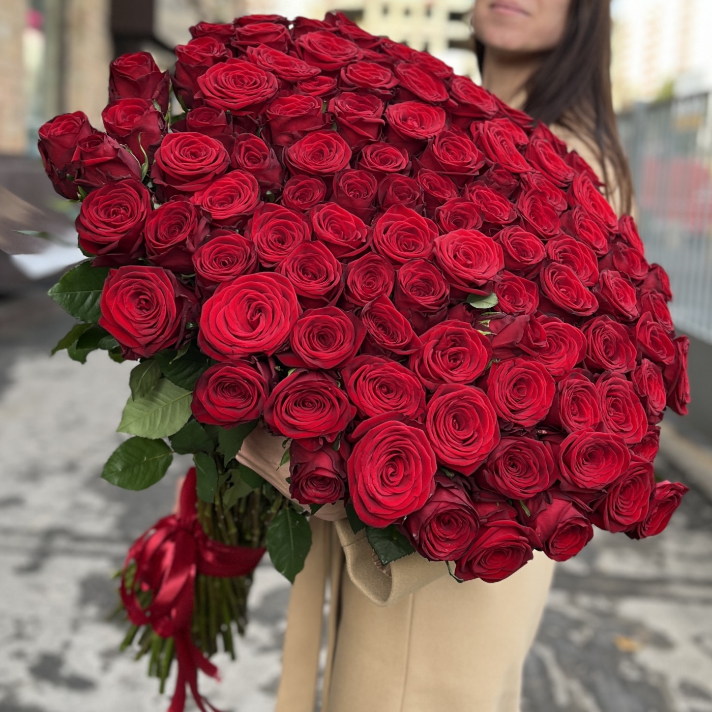 Букет из 101 красной розы 80 см.